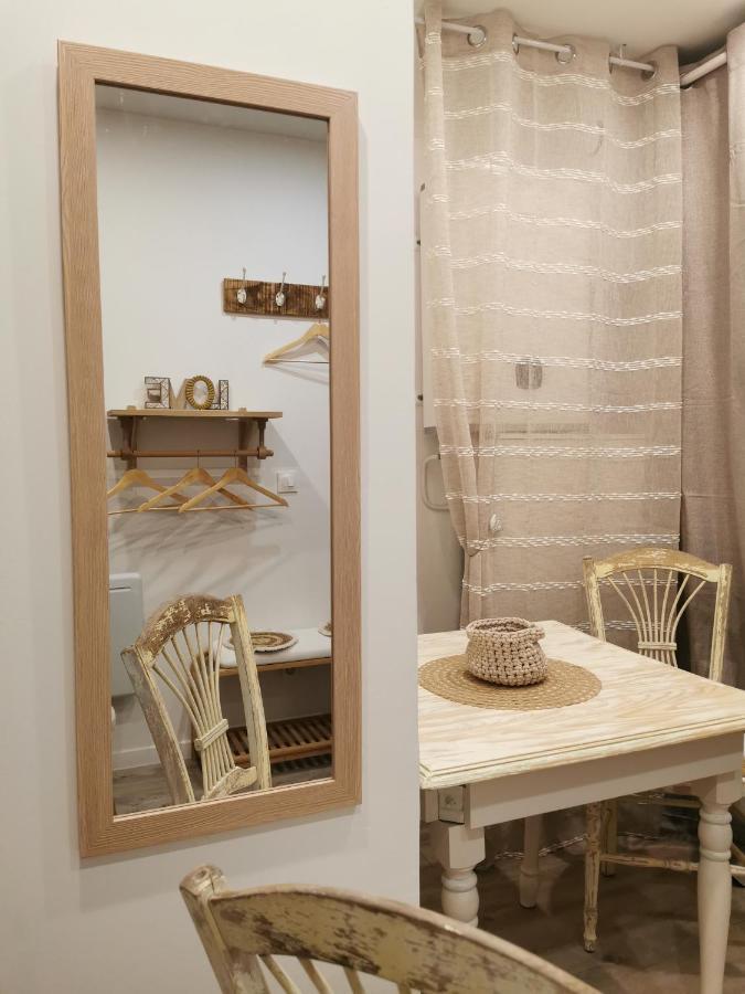 Au Poeme Du Chene, Logement Independant, Calme, Parking Gratuit Basse-Goulaine Екстериор снимка