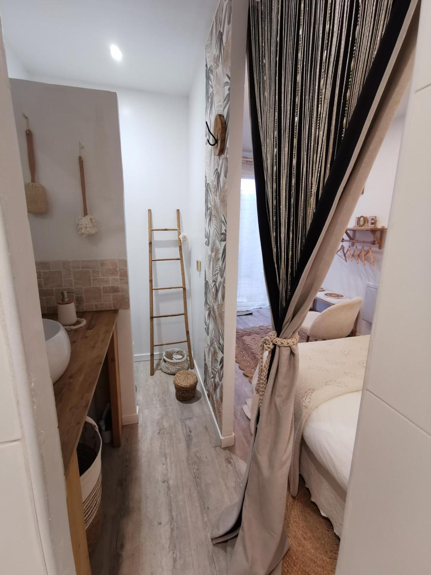 Au Poeme Du Chene, Logement Independant, Calme, Parking Gratuit Basse-Goulaine Екстериор снимка